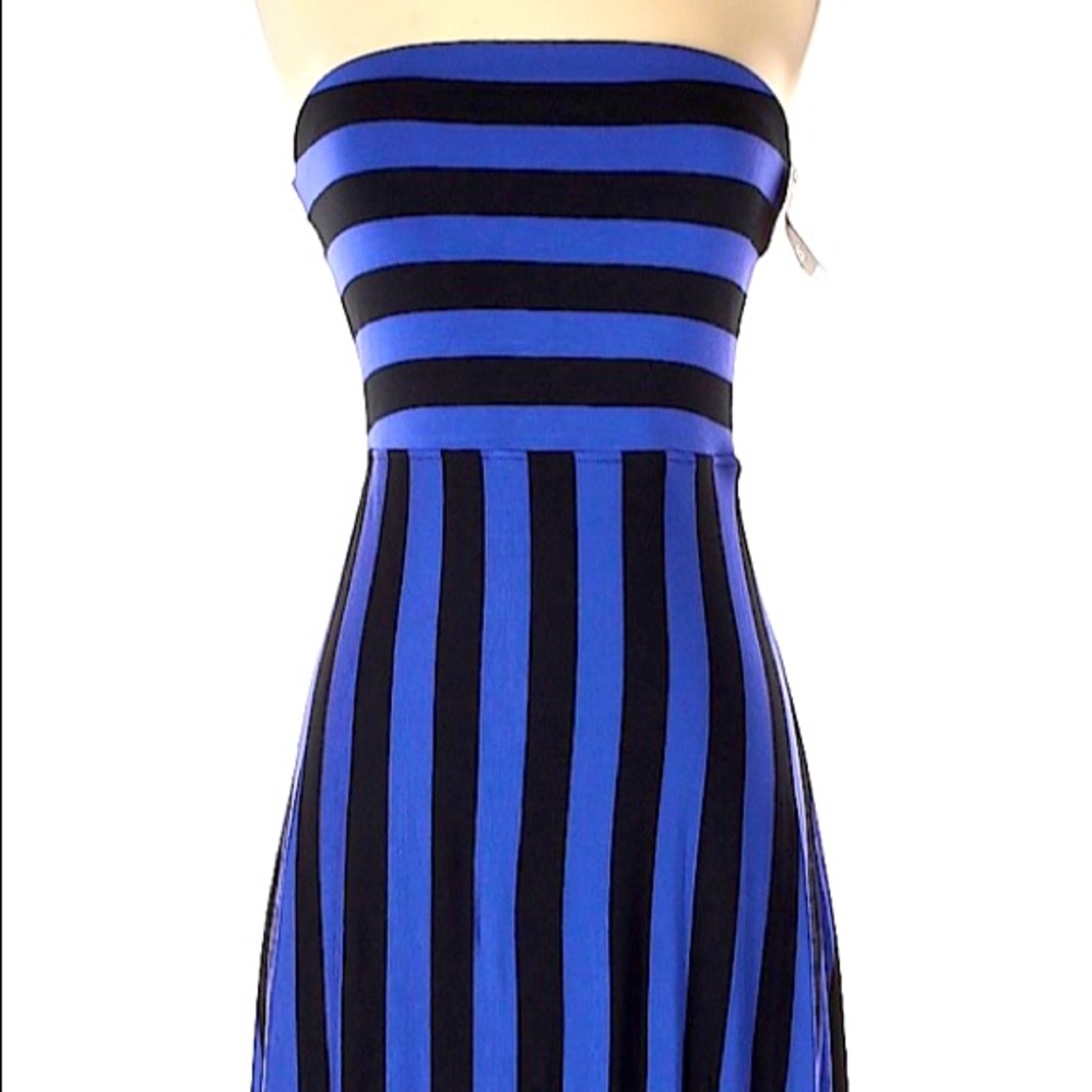 Mossimo Black and Blue Maxi Dress